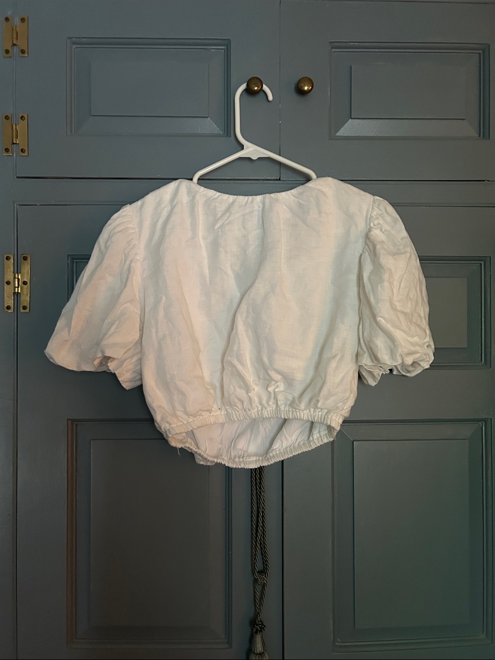 DISSH cropped white blouse